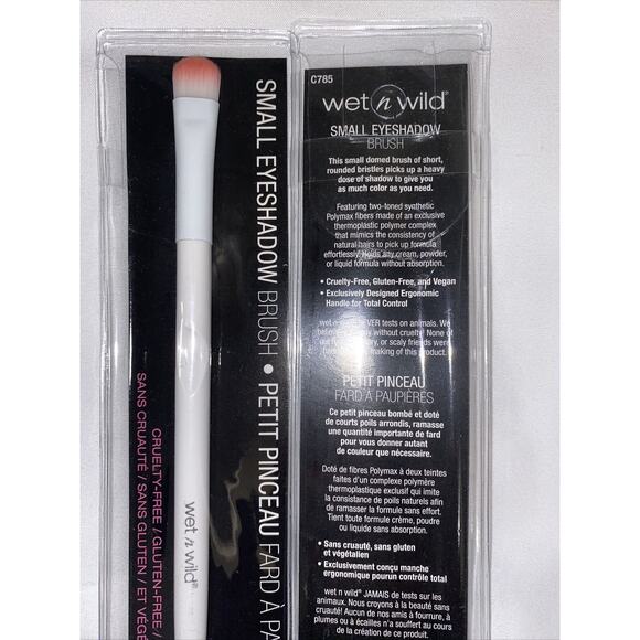 Wet N Wild Small Eyeshadow Brush Cruelty Free Vegan Set of 2 - Picture 4 of 5
